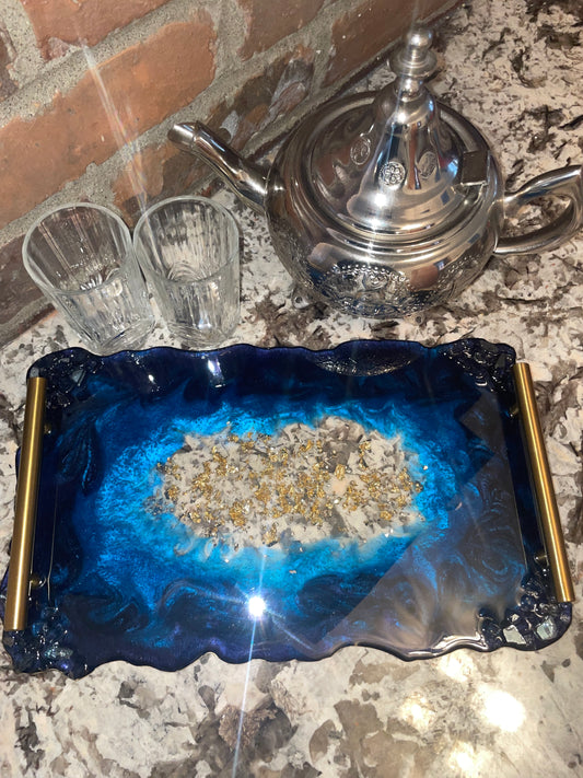Large serving tray