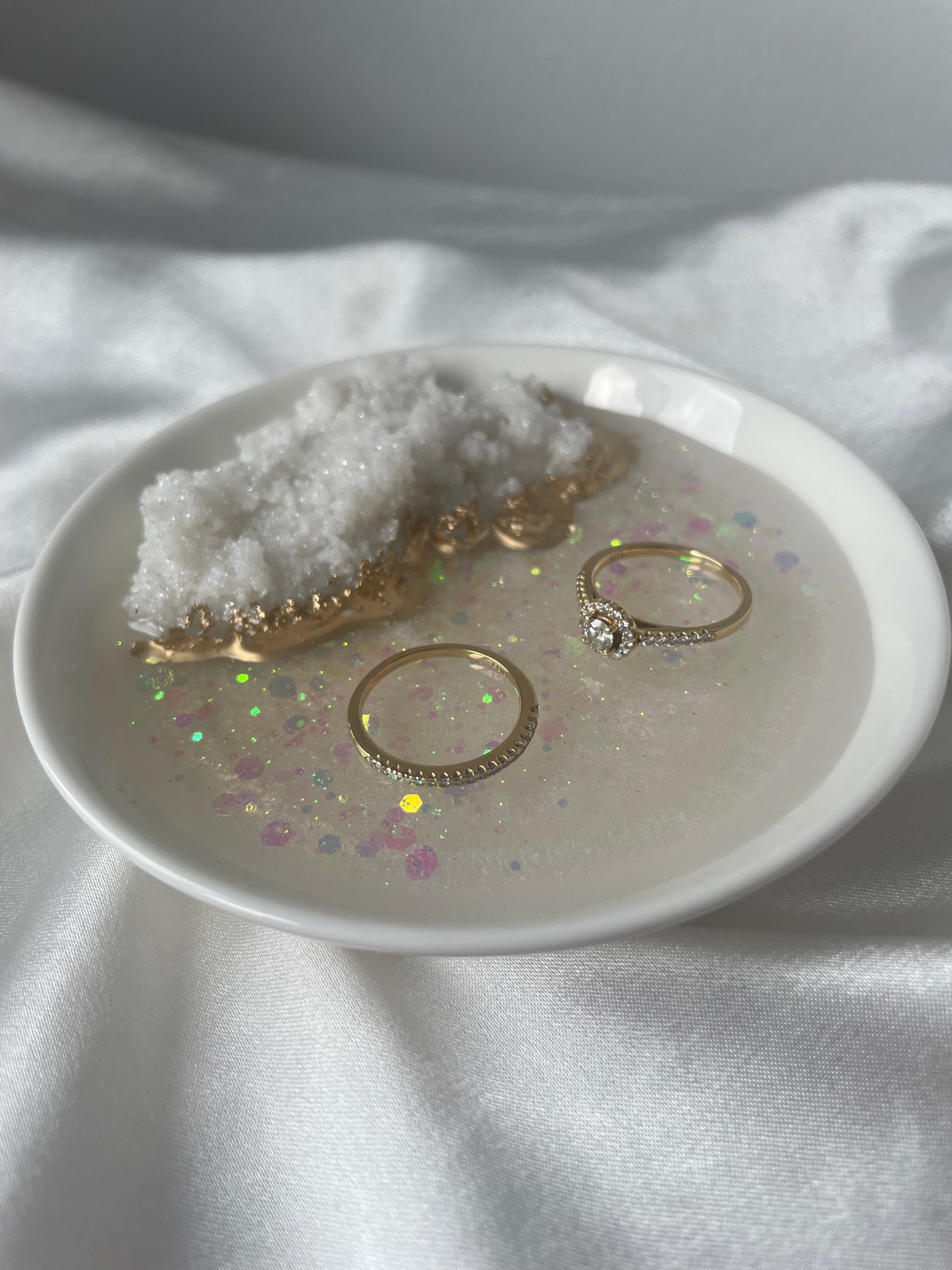 Ring holder with quartz - White