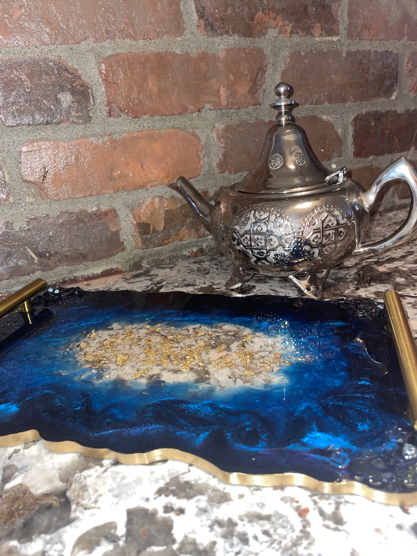 Large serving tray