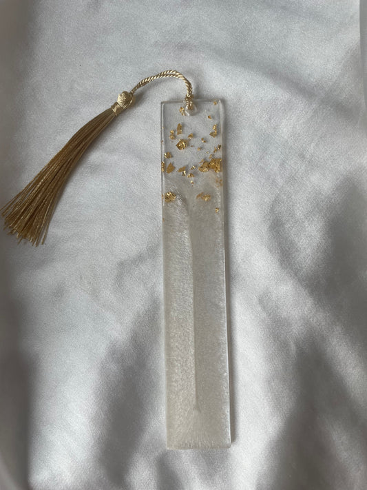 White bookmark/bookmark